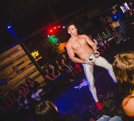 bailarines, vedettos, strippers, despedida de soltera, santiago chile